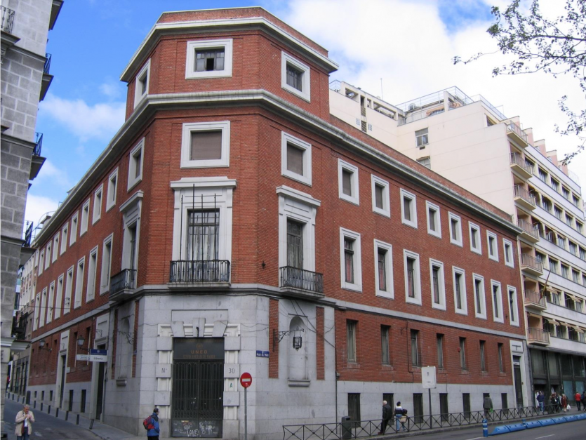 Paseo del Prado, 30.png