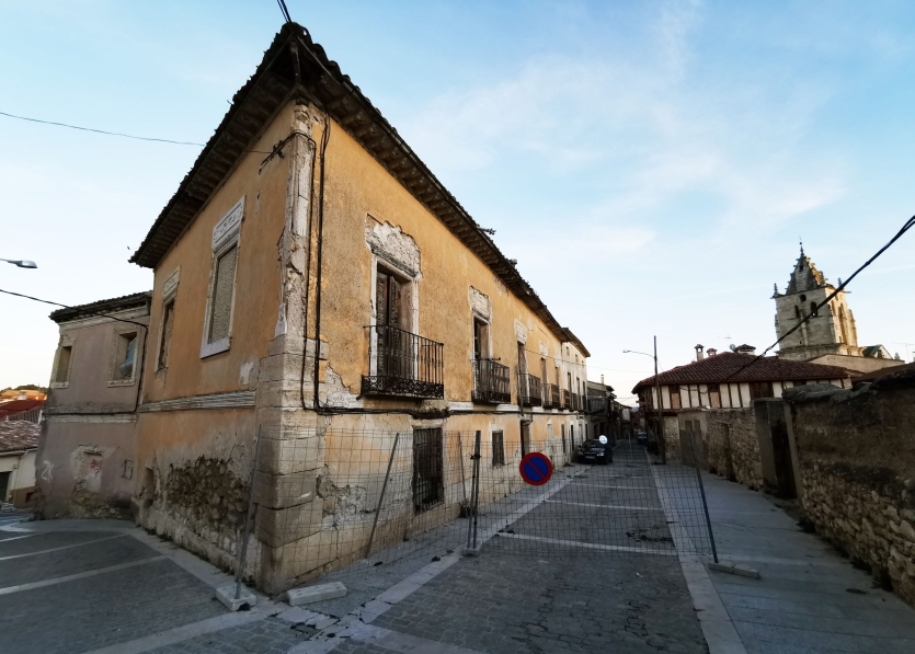 palacio-pimentel-fachada-esquinazo-1-scaled.jpeg