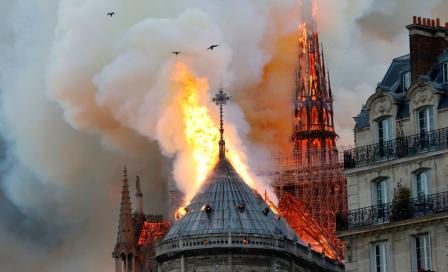 notre-dame-on-fire.jpg